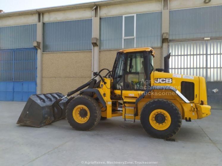 JCB